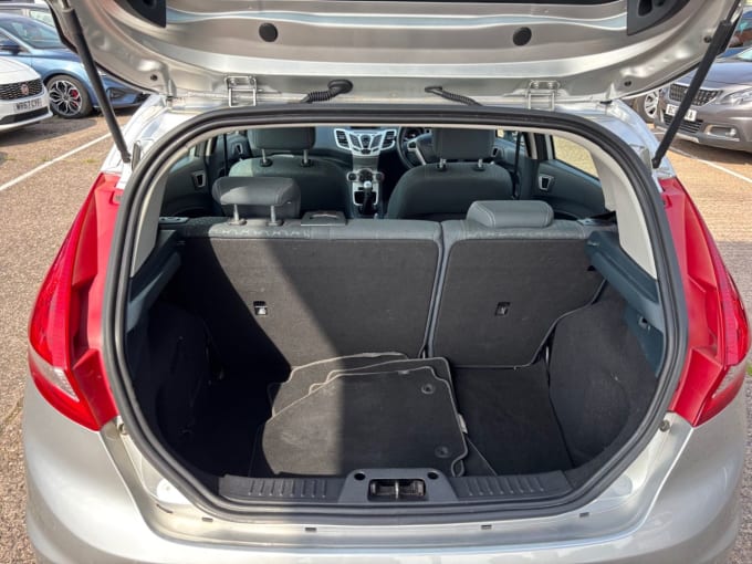 2012 Ford Fiesta