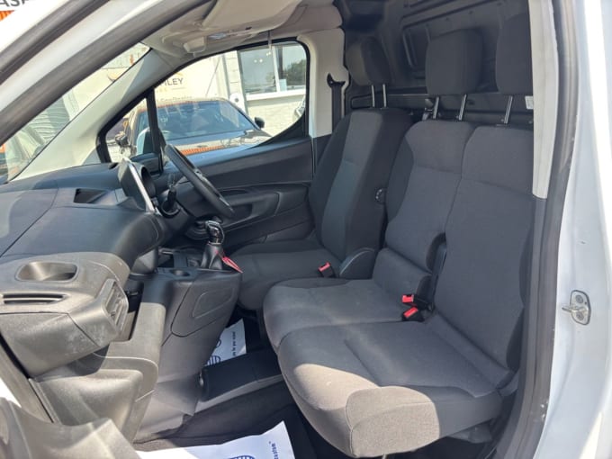 2025 Vauxhall Combo