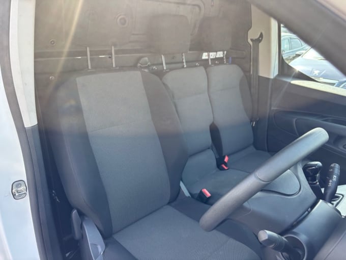 2025 Vauxhall Combo