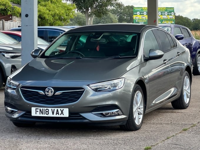 2025 Vauxhall Insignia