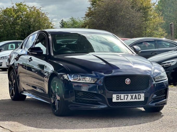 2025 Jaguar Xe
