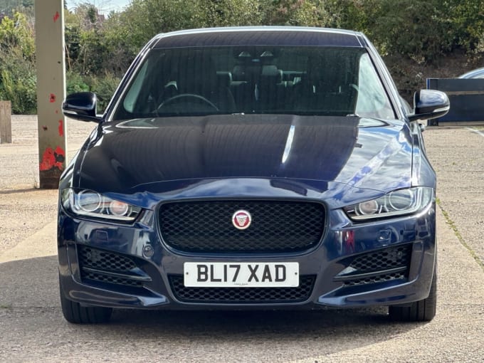 2025 Jaguar Xe