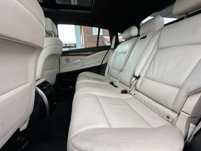 2012 BMW 5 Series Gran Turismo