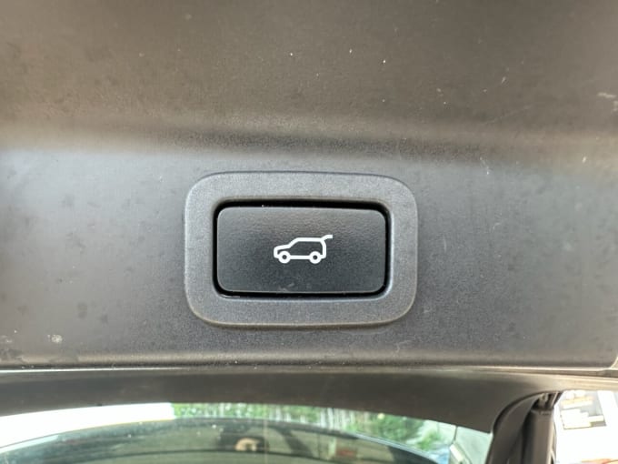 2020 Jaguar F-pace