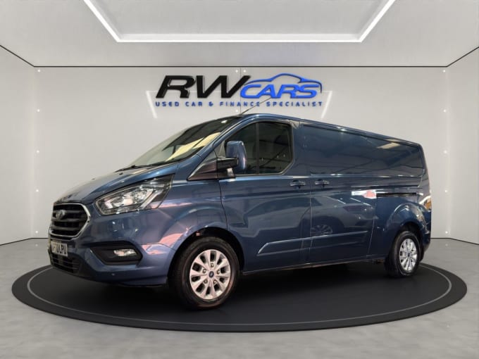 2025 Ford Transit Custom