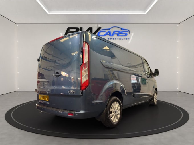 2025 Ford Transit Custom