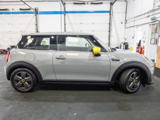 2024 Mini Hatch Cooper