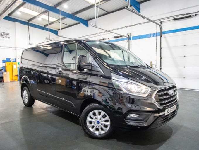 2024 Ford Transit Custom