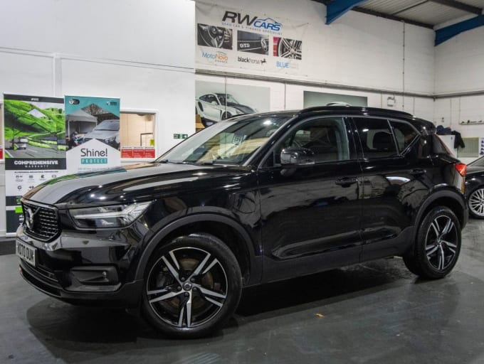 2024 Volvo Xc40