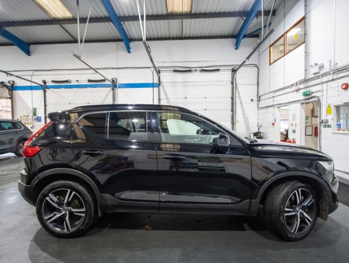 2024 Volvo Xc40