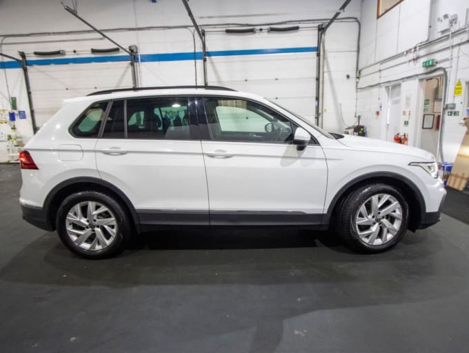 2025 Volkswagen Tiguan