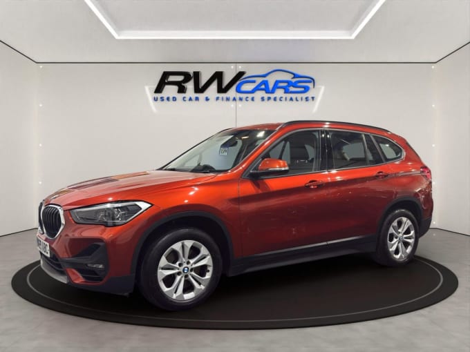 2025 BMW X1