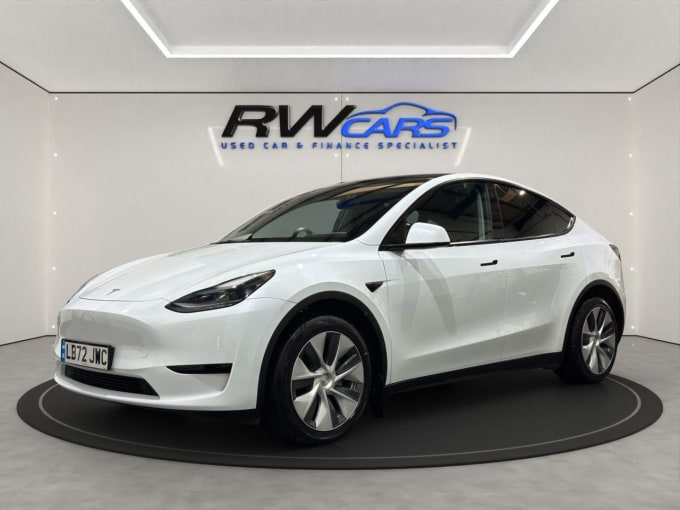 2025 Tesla Model Y