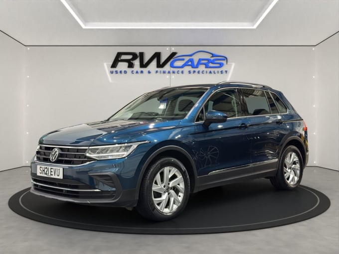 2025 Volkswagen Tiguan