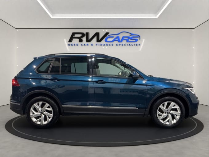 2025 Volkswagen Tiguan