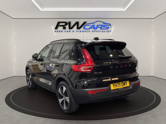 2025 Volvo Xc40