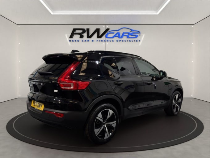 2025 Volvo Xc40