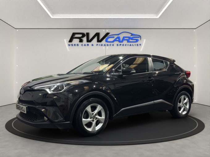 2025 Toyota C-hr