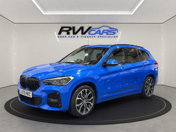 2025 BMW X1