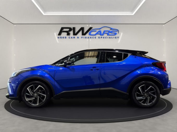 2025 Toyota C-hr