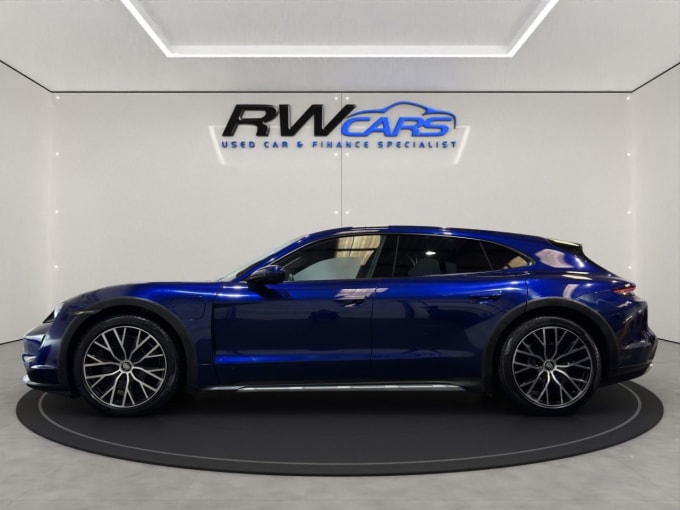 2025 Porsche Taycan