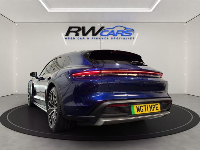 2025 Porsche Taycan