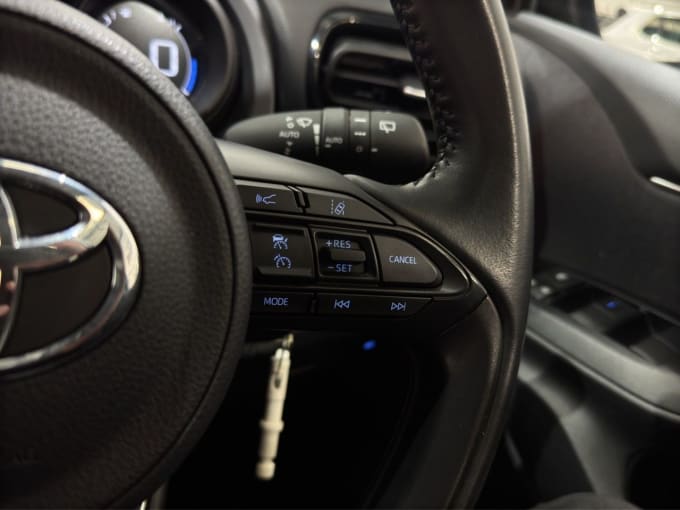 2025 Toyota Yaris