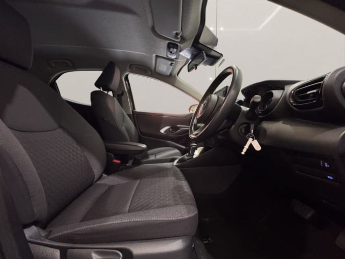 2025 Toyota Yaris