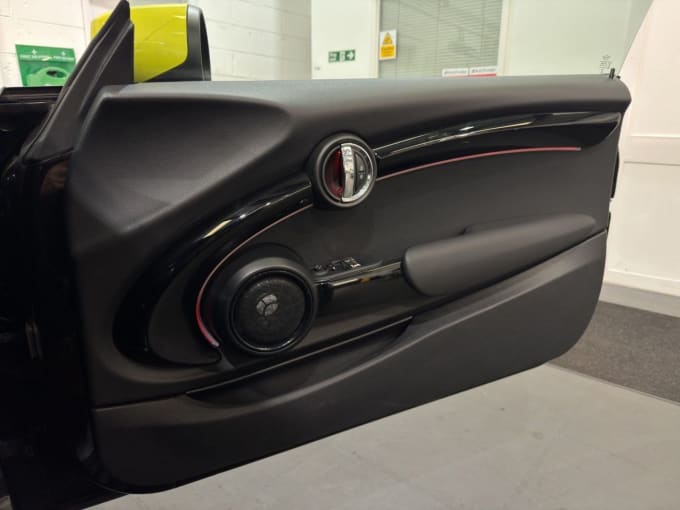 2025 Mini Electric Hatch