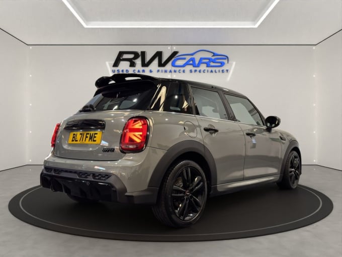 2025 Mini Hatch