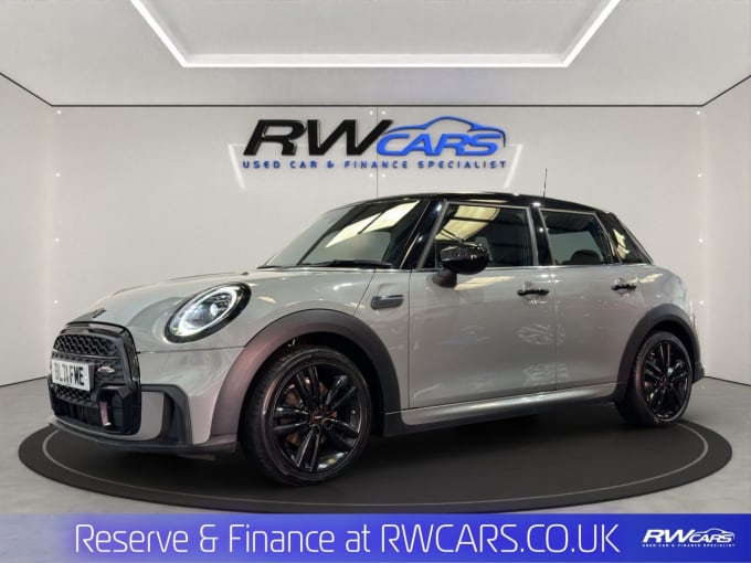 2025 Mini Hatch