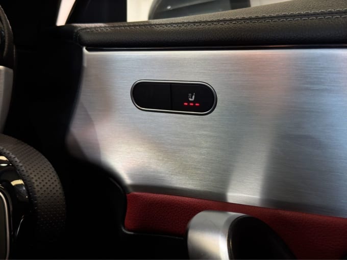 2025 Mercedes-benz Cla