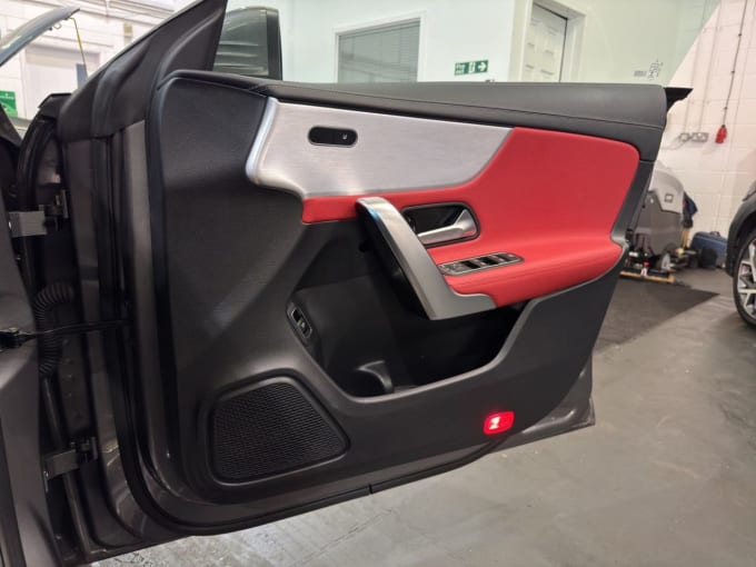 2025 Mercedes-benz Cla
