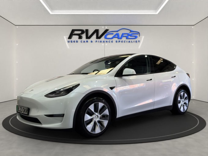 2025 Tesla Model Y