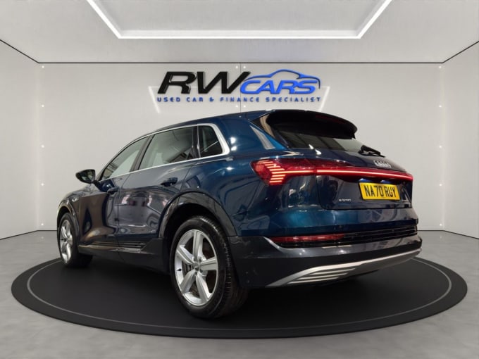 2025 Audi E-tron