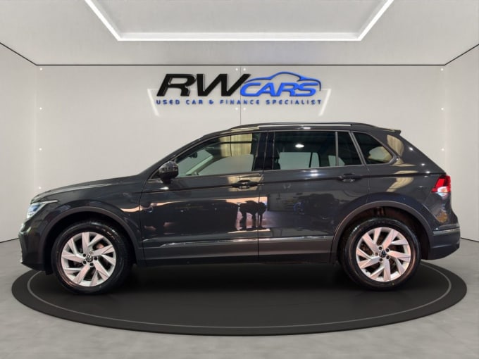 2025 Volkswagen Tiguan