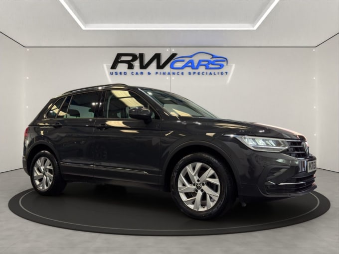 2025 Volkswagen Tiguan