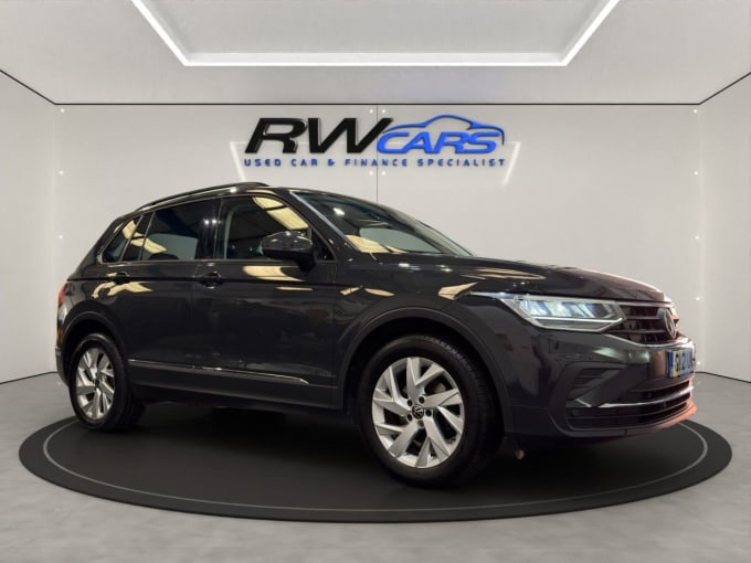 2025 Volkswagen Tiguan