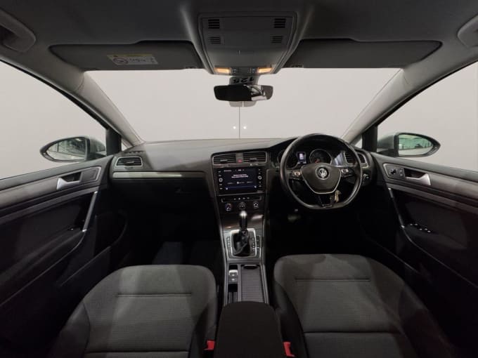 2025 Volkswagen Golf