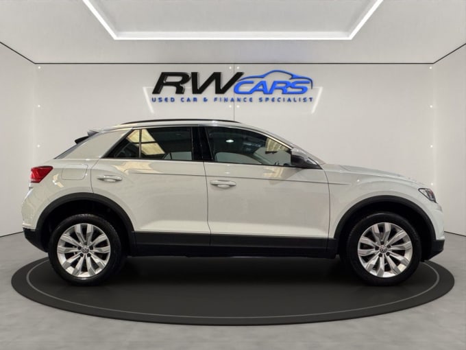 2025 Volkswagen T-roc