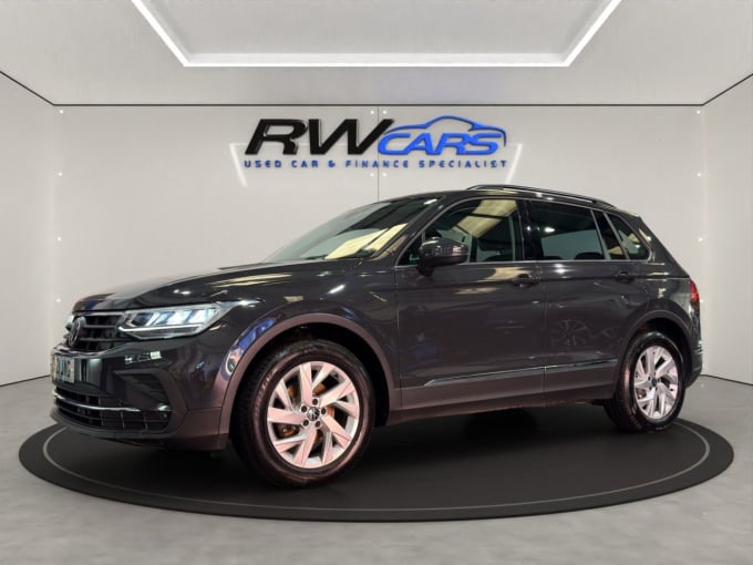 2025 Volkswagen Tiguan