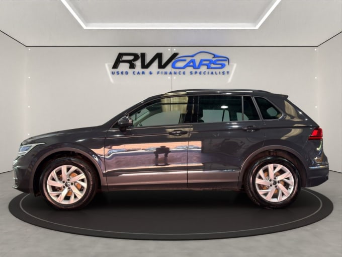 2025 Volkswagen Tiguan