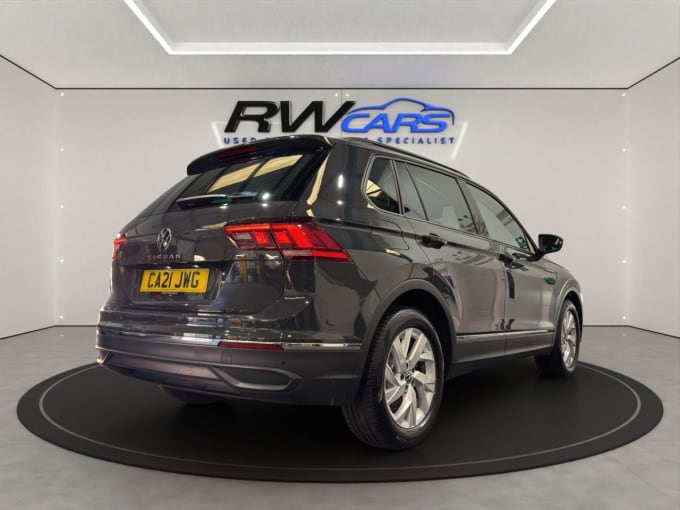 2025 Volkswagen Tiguan