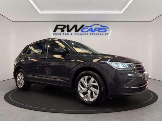 2025 Volkswagen Tiguan
