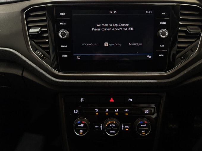 2025 Volkswagen T-roc