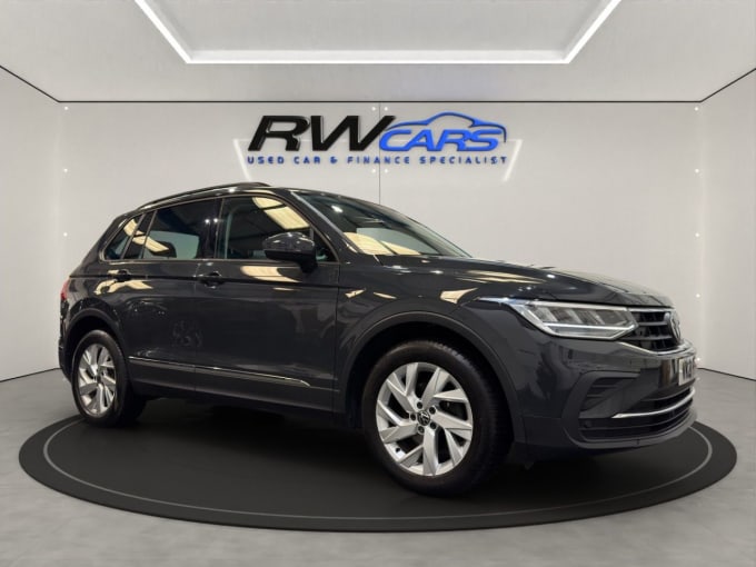 2025 Volkswagen Tiguan