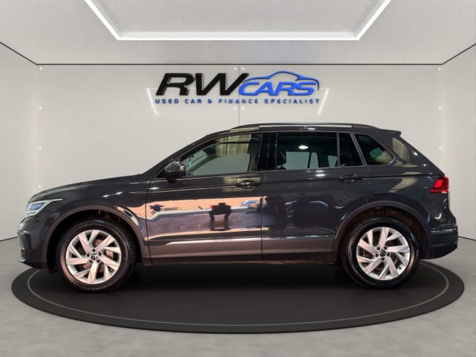 2025 Volkswagen Tiguan