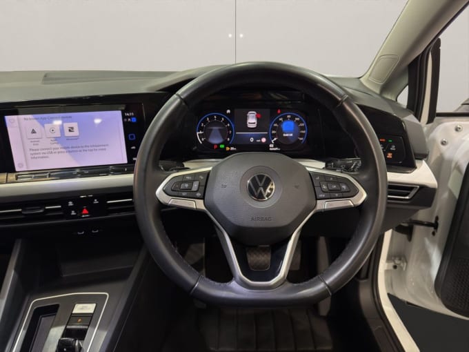 2025 Volkswagen Golf