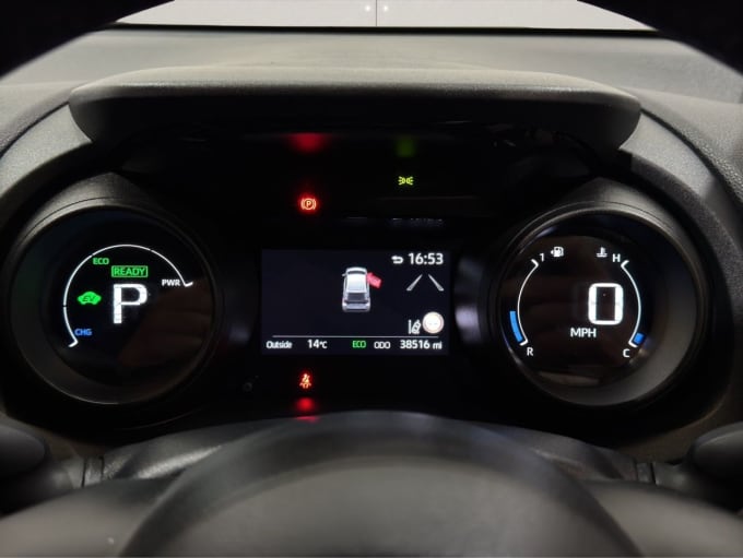 2025 Toyota Yaris
