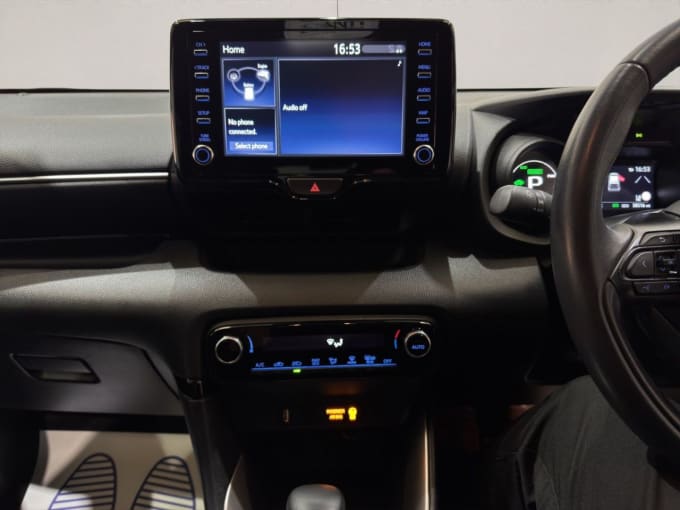 2025 Toyota Yaris